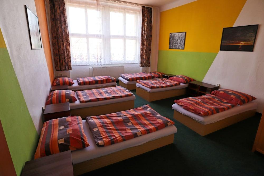 A Plus Hostel - Centrum プラハ エクステリア 写真