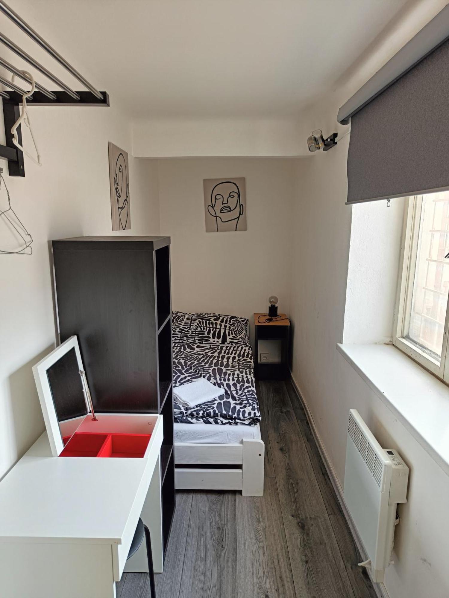 A Plus Hostel - Centrum プラハ エクステリア 写真